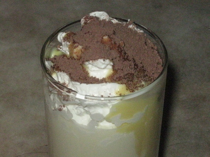 FOTKA - Zmrzlinov koktejl s vajenm likrem