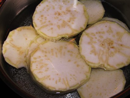 FOTKA - Celerov zky obalovan v kukuinch lupncch