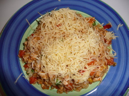 FOTKA - Tstovinov rizoto s kuecm masem a zeleninou