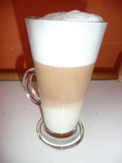 FOTKA - Kvov npoj: caf latt