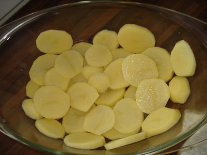 FOTKA - Zapeen brambory s cibul