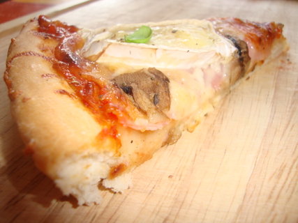 FOTKA - Srov pizza s koenm