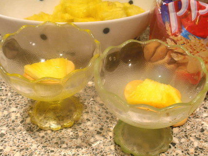FOTKA - Pohrky s ananasem a smetanou