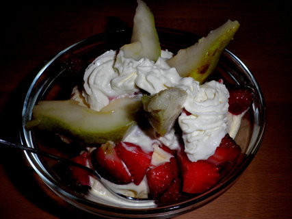 FOTKA - Zmrzlinov pohr s jahodami