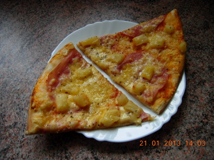 FOTKA - Tenk pizza s npln