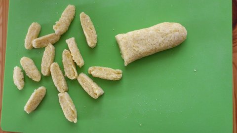 FOTKA - Bramborov noky ze syrovch brambor