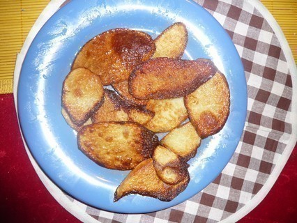 FOTKA - Opkan brambory s esnekem a srem