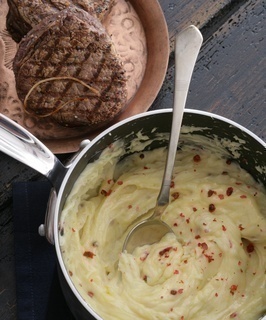 FOTKA - Hovz steak s bramborovou ka Hellmanns