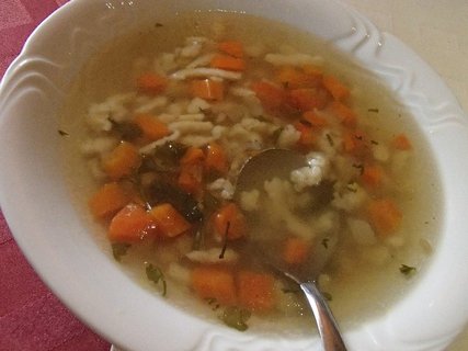 FOTKA - Zeleninov polvka s knedlky z kuecch jater