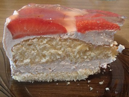 FOTKA - Lehk jahodov dortk
