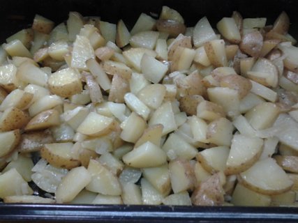 FOTKA - Peen brambory s grilovacm koenm