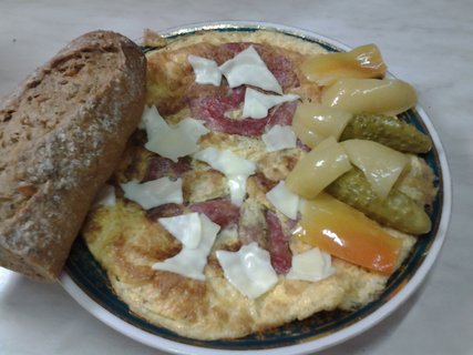 FOTKA - Vajen omeleta se unkou a se srem