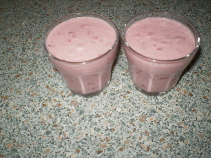 FOTKA - Domc jahodov jogurt