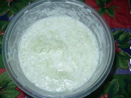 FOTKA - Jogurtov salt s okurkou