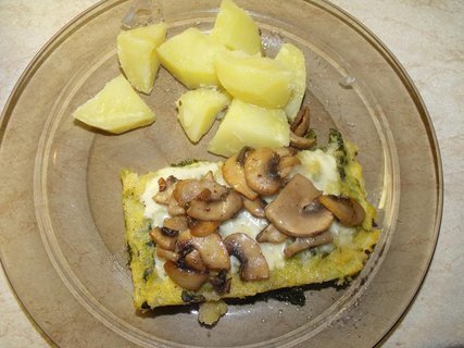 FOTKA - Kukuin polenta s kapustou a houbami