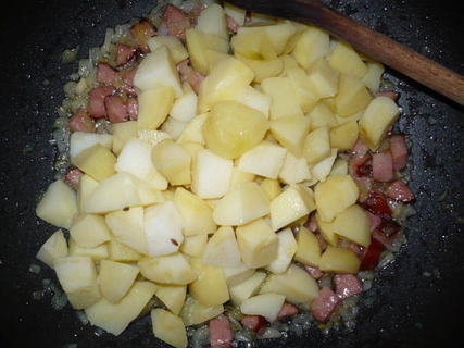FOTKA - Zapkan brambory na pnvi