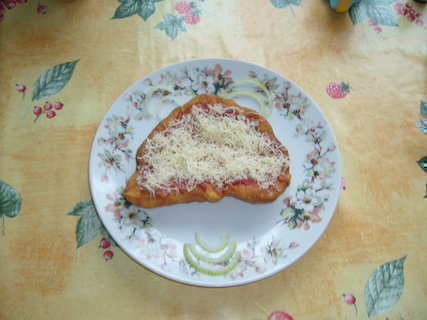 FOTKA - Kupav tsto na langoe a na pizzu
