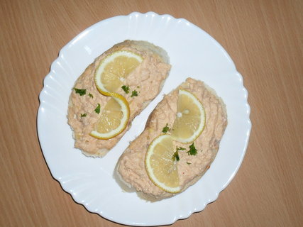 FOTKA - Neprav humrov pomaznka
