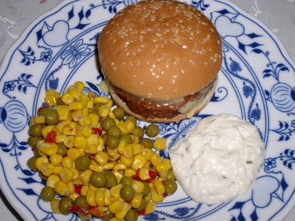 FOTKA - Grilovan hamburgery s mletm masem