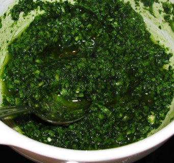 FOTKA - Bazalkov pesto