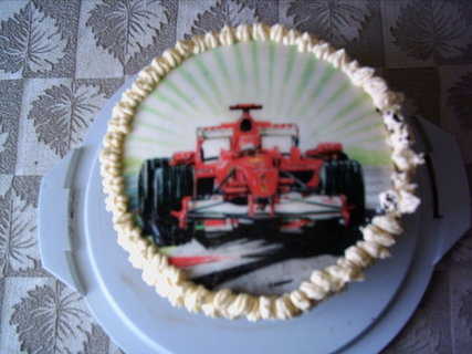 FOTKA - lehakov dort s jedlm obrzkem