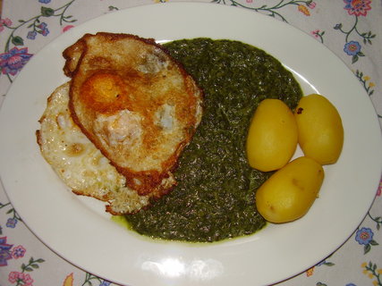 FOTKA - Szen vejce s opeenmi bramborami