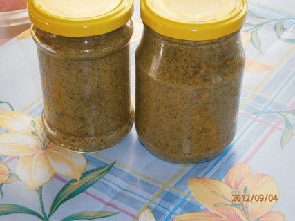 FOTKA - Domc bazalkov pesto