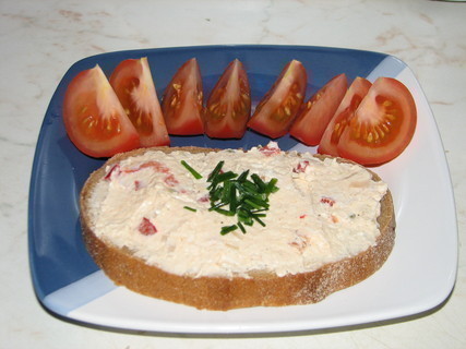FOTKA - Pomaznka z ementlu