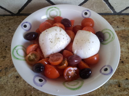 FOTKA - Mozzarella s rajaty