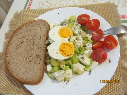 FOTKA - Zeleninový salát s mozzarellou