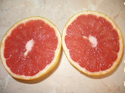 FOTKA - Grapefruitov koktejl s oechy
